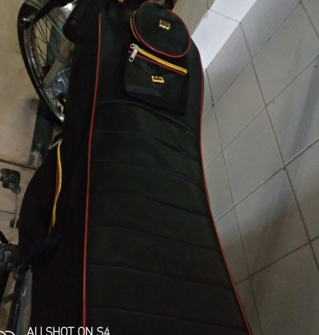 Motorcycle CD70 full cover in Black Ragzine top and side kapra in fabric | bike cover | bike cover CD 70 | bike cover