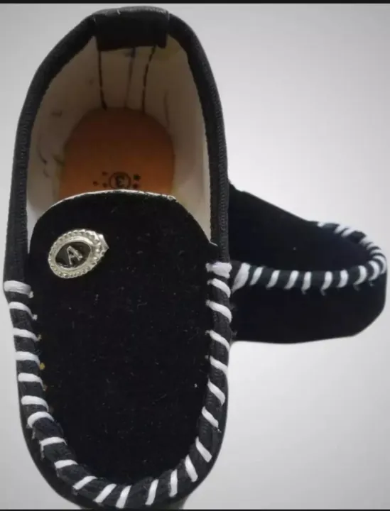 Loofers%20shoes%20For%20Baby%20Boy%20random%20color%20-%20Image%204