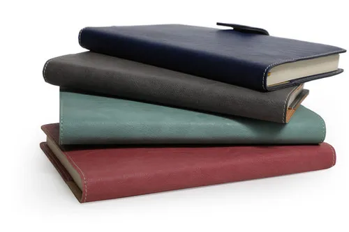 Classic%20Leather%20Diary%20For%20Men%20and%20Women%20Premium%20Quality%20With%20Beautiful%20Pen%20-%20Image%202