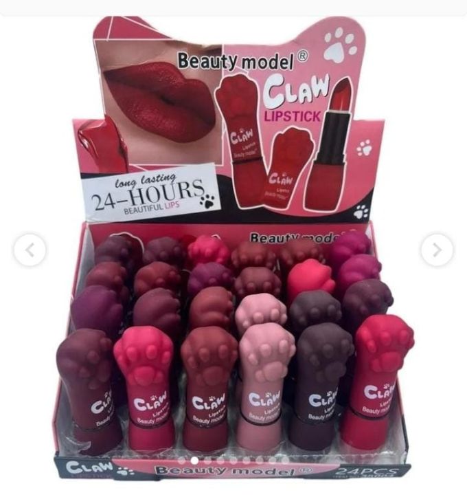 Beauty%20Model%20Matte%20Lipstick%20Box%20-%20Set%20of%2024%20Vibrant%20Shades%20-%20Image%203