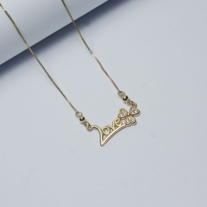Elegant%20"Love"%20Texted%20Necklace%20for%20girls%20and%20women%20-%20Express%20Your%20Affection.%20Fashion.%20Jewelry.%20-%20Image%203