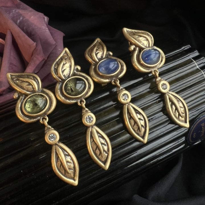 [ New ][ Nange Middle Ancient ]vintage Retro Royal Court Style All-Matching   Pure Copper Leaf Jelly Colored Glaze Two-Color Ear Studs