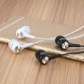 High Quality Wired Headphones Stereo In-Ear 3.5mm with Mic Wired Headphones for Smartphone. 