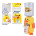 Fountain Model, Small Duck Shape Water Dispenser Toy Improve Self-Care Ability Funny Slow Water for Birthday(Dada Duck Drinking Fountain). 