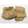 【Burlap Jute Pouch】20 pcs Bid Pouch Multipurposed Natural Linen Burlap Jute Sack Drawstring Small Storage Bags/Pouch For Kitchen, Festivals, DIY Craft, Presents, Party Favors, Snacks & Jewelry Etc Pack of 20. 
