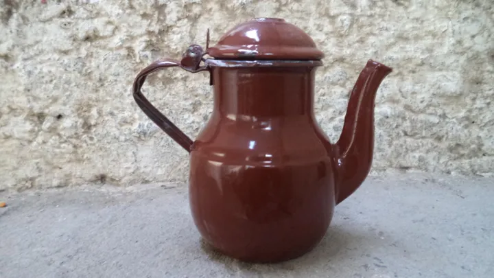 Tamchini%20Chainak%20(Tea%20Kettle)%20Pakistan%20-%20Image%204