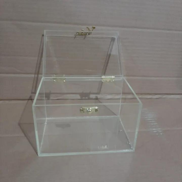 transparent%20Acrylic%20Storage%20Box%20Gift%20Package%20-%20Image%203