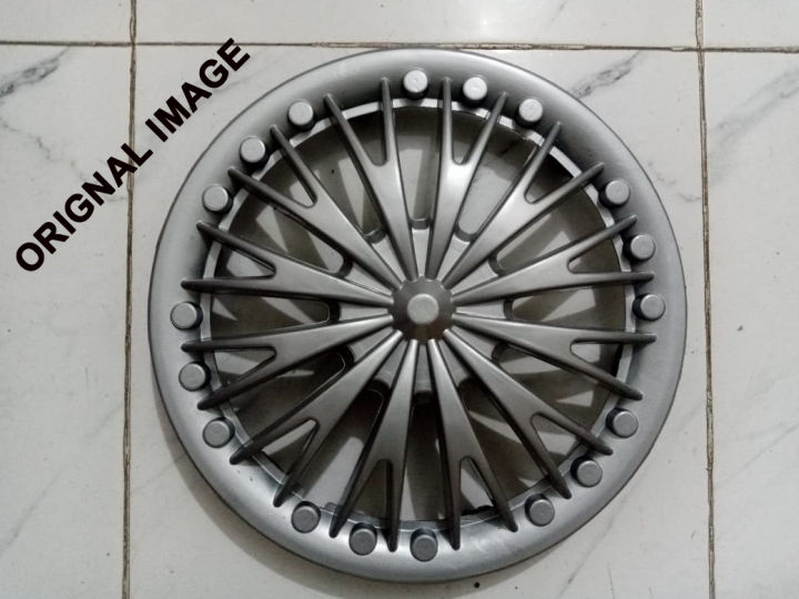 12"%20Inch%20Universal%20Wheel%20Cover%20Set%20of%204%20Pieces%20-%20Spider%20Design%20-%20Image%204