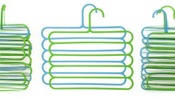 Anti-Slip%20Magic%20Multiple%20Layer%20Trousers%20Hanger%20Multifunction%20Pants%20Closet%20Belt%20Holder%20Rack%20S-Type%205%20Layers%20Saving%20Space%20-%20Image%204