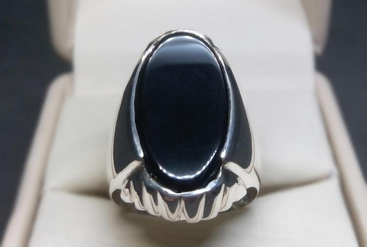 Mens%20Black%20Aqeeq%20Ring%20Sterling%20Silver%20925%20Onyx%20Ring%20Carnelian%20Statement%20Ring%20Hakik%20Ring%20Yemen%20Aqiq%20Ring%20Yemeni%20Artisan%20Black%20Agate%20Ring%20For%20Men%20-%20Image%204