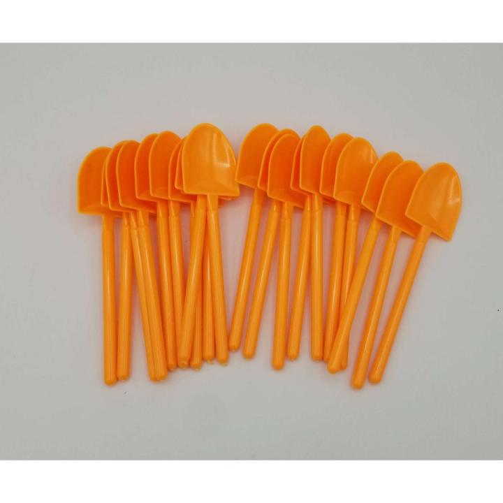 PLASTIC SHOVEL SPOONS IN ORANGE COLOR ( PACK OF 20 SPOONS )