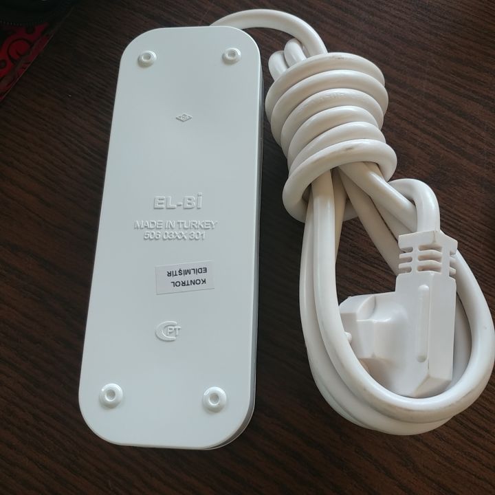 ELBi%203%20Earthed%20Schuko%20Sockets%20Extension%20board.%20Made%20in%20TURKEY.%20Electric%20board.%203%20gang.%20Shuko.%20Extension%20box.%20Accessory.%20-%20Image%205