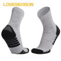 Wool Socks Men's Thermal Hiking Socks Thick Warm Moisture-wicking Winter Socks for Outdoor Activities. 