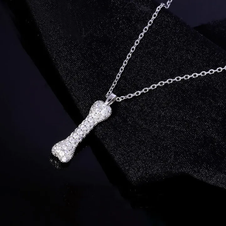 Wang%20Yibo's%20Same%20Style%20Dog%20Bone%20Pendant%20Necklace%20for%20Men%20and%20Women's%20Trendy%20Hip%20Hop,%20Unique%20Design,%20Autumn%20Decoration,%20Full%20Diamond%20Sweater%20Chain%20-%20Image%202