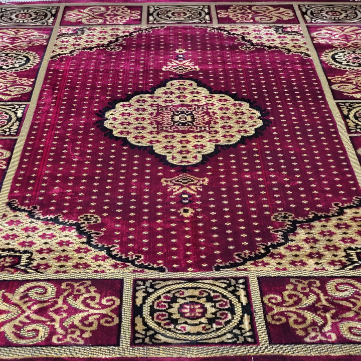 Anti-Slip 6x9 Feet Carpet for Living Room and Bedroom, Geometric Velvet Design, Vibrantly Colored, Lightweight and Comfortable
