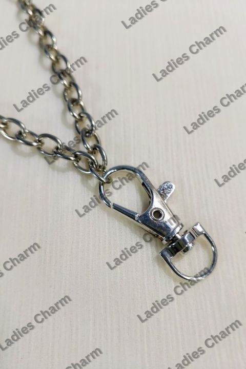 Swivel%20Clasp%20Gold%20and%20Silver%20Trigger%20Snap%20Hook%20-%2034mm%20Gold%20and%2037mm%20Silver%20Metal%20Buckle%20Clips%20for%20Keychains,%20Bags,%20DIY%20Crafting%20(6,%2012,%2024%20pcs)%20-%20Image%208