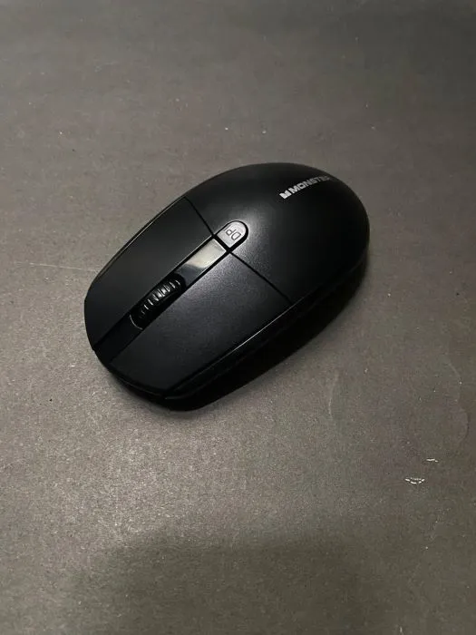 Airmars%20KM3%20Wireless%20Mouse/With%20OTG/With%20Cell%20-%20Image%203