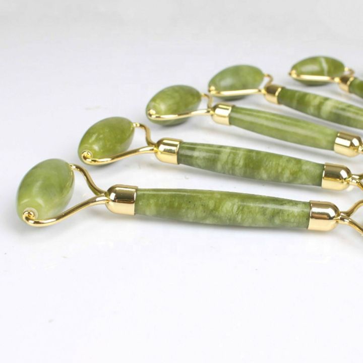 Jade%20Roller%20&%20Gua%20Sha%20Set%20%E2%80%93%20Facial%20Beauty%20Roller%20and%20Skin%20Care%20Tools%20for%20Glowing%20Skin,%20Anti-Aging,%20and%20Relaxation%20%E2%80%93%20Natural%20Jade%20Stone%20Face%20Roller%20for%20Toning,%20Sculpting,%20and%20Massage%20-%20Image%205
