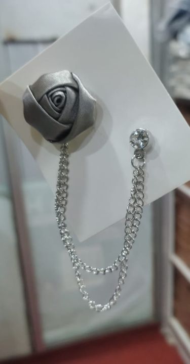 Flower Brooch With Chain Men Women's Coat - GREY Flower Brooch With Chain Men Women's Coat - GREY