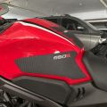 Motorcycle Non-Slip Side Fuel Tank Stickers Waterproof Pad Rubber Sticker for HONDA CBR650R CB650R 2019-2022. 