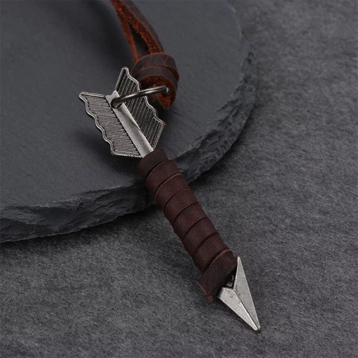 Original%20Cow%20Leather%20Arrow%20Pendant%20Necklace%20Leather%20Rope%20Necklace%20Jewelry%20for%20Men%20&%20Women%20-%20Image%204