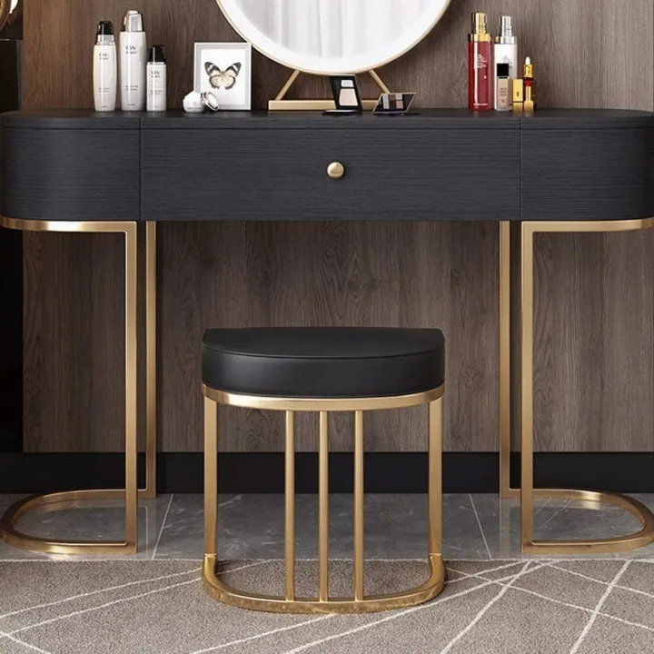 Dressing%20Table%20/%20Dressing%20table%20with%20mirror%20and%20tufted%20stool/%20Dressing%20table%20with%20Chair/%20Dressing%20table%20with%20drawer/%20Dresser/%20Dressing%20table%20with%20shelves/%20Dressing%20table%20mirror%20with%20light%20-%20Image%202