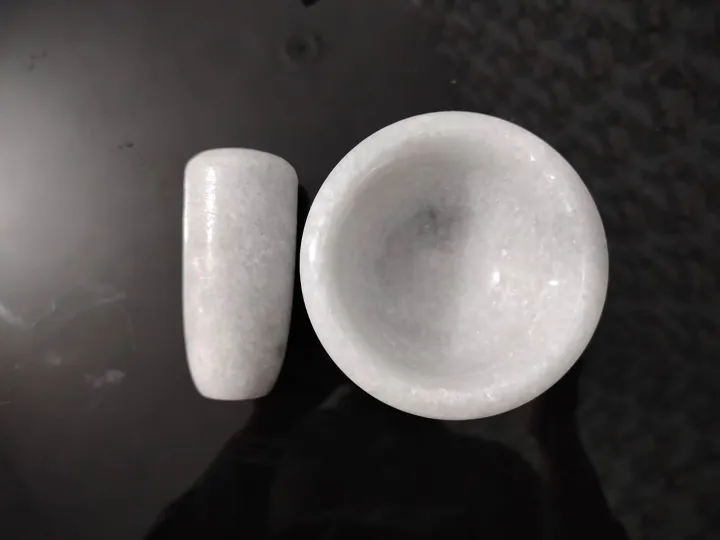 By%20NE%20%7C%20Marble%20Mortar%20and%20Pestle%20with%20shock%20absorber%20rubber%203*4%20size%20%7C%20Taxila%20Crafted%20%7C%20Best%20Finishes%20with%20no%20Color%20Choice%20-%20Image%204