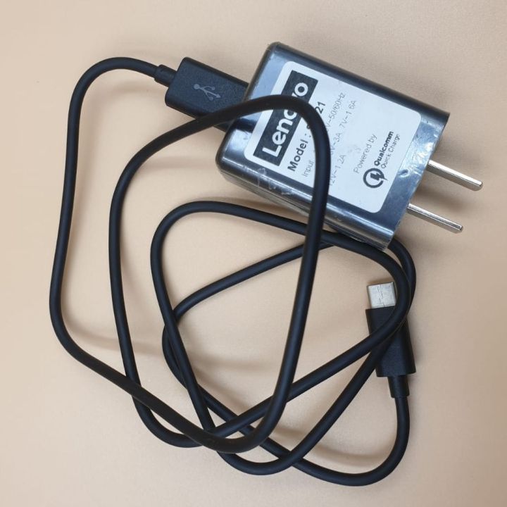 Lenovo%20Mobile%20Charger%20Adapter%20-%20USB%20Type%20C%20Data%20Cable%20(95Cm)%20-%203A%20Adapter%20Output%20-%20Fast%20Andriod%20Charger%20-%2015W%20-%20Qualcomm%20Quick%20Charge%203.0%20-%20Fast%20Charging%20Enabled%20-%20Wall%20Charger%20-%20Turbo%20Charge%20-%20Model%20SC-21%20&%20R3.0%20%E2%80%93%20Black%20-%20Image%205