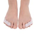 New MA ilicone Toe eparator Foot 3 Hole Little Toe Varu Corretcor Foot Care. 