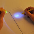 Draw With Light up Drawing Fun Developing Toy Draw Sketchpad Board Portable for Children Kids School With 2 Nightlight Pen - Multicolor. 