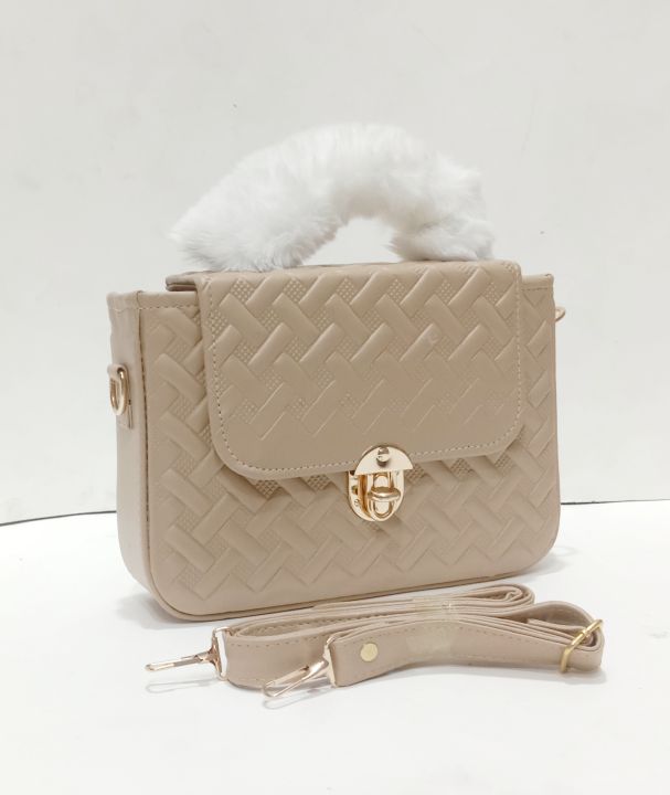 Lawish%20Handbag%20for%20girls-Leather%20Bag%20For%20Women-Shoulder%20Bag%20For%20Ladies-Cross%20Body%20&%20Shoulder%20Bags%20For%20Gift%20-%20Image%204