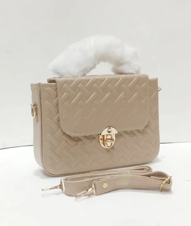 Lawish%20Handbag%20for%20girls-Leather%20Bag%20For%20Women-Shoulder%20Bag%20For%20Ladies-Cross%20Body%20&%20Shoulder%20Bags%20For%20Gift%20-%20Image%204