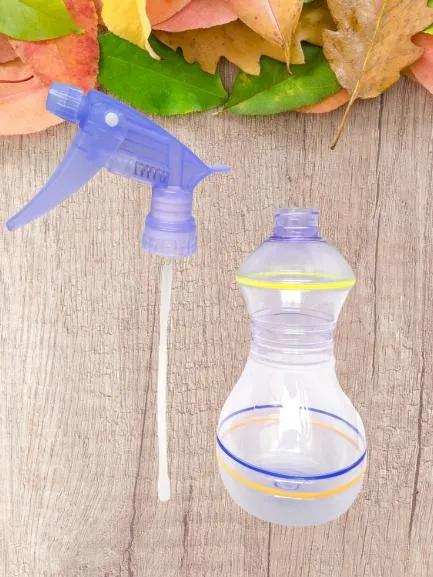 High%20Quality%20Imported%20Plastic%20shower%20bottle,water%20spray%20bottle%20700ml%20-%20Image%203