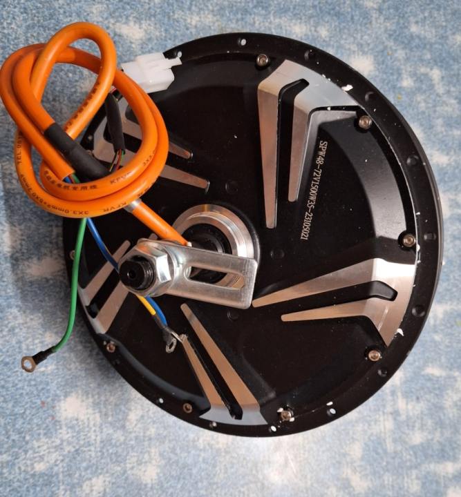 Electric%20Bike%20Hub%20Motor%20BLDC%20Brushless%20Rear%20Wheel%20Three%20Phase%20Spoke%20Motor%2048-72%201500W%20-%20Image%204