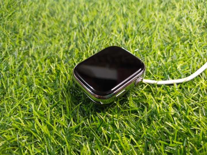 i30%20Pro%20Max%20Suit%20Hi%20watch%209%20Ultra%2011%20in%201%20Set%20Smart%20watch%20with%20Free%20Airbuds,%205v%20Adapter%20and%20Aluminum%20Case-i20%20Ultra%20suit%20max%20%20%7C%2049mm%20Big%20HD%20Display%20%7C%20Bluetooth%20calling%20and%20touch%20watch%20-%20Image%208