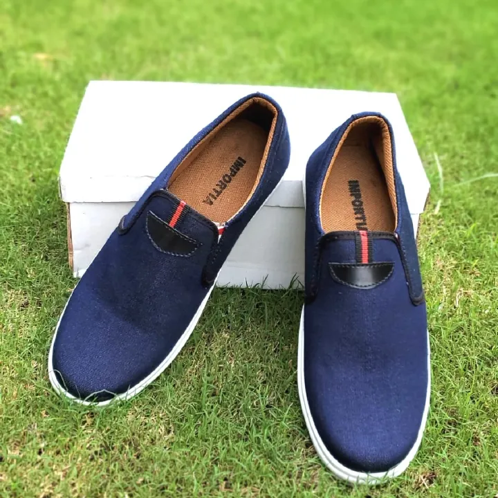 Men's%20Blue%20Colour%20Classic%20Heavy%20Denim%20Fabric%20Sneaker%20Shoes%20-%20Image%202