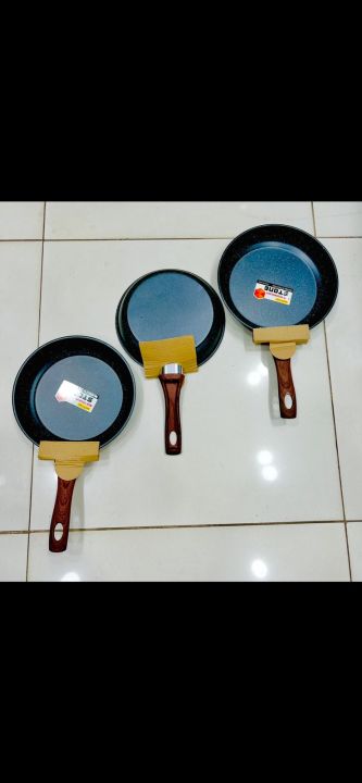 Premium%20Non-Stick%20Granite%20Frying%20Pan%20%E2%80%93%20Durable%20Stone%20Coating,%20Scratch%20Resistant,%20Even%20Heat%20Distribution%20%E2%80%93%20For%20Gas,%20Electric,%20and%20Induction%20Cooktops%20-%20Image%202