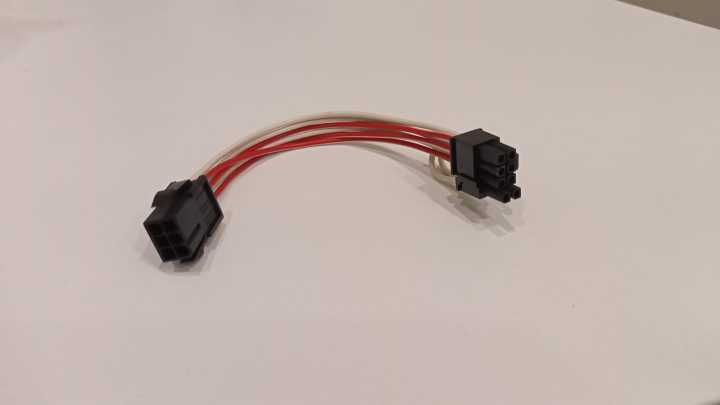 6%20pin%20to%208%20pin%20PCI%20Express%20GPU%20Adapter%20Cable%20-%20Image%209