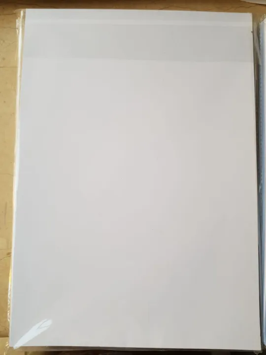 Glossy%20Photo%20Paper%20A4%20size%2050%20sheets%20200g%20-%20Image%202