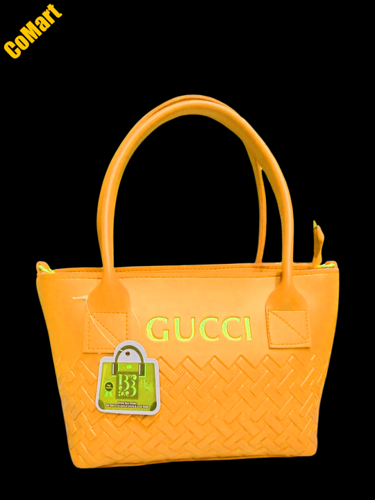 Gucci%20leather%20handbag%20for%20women%20-%20Image%204