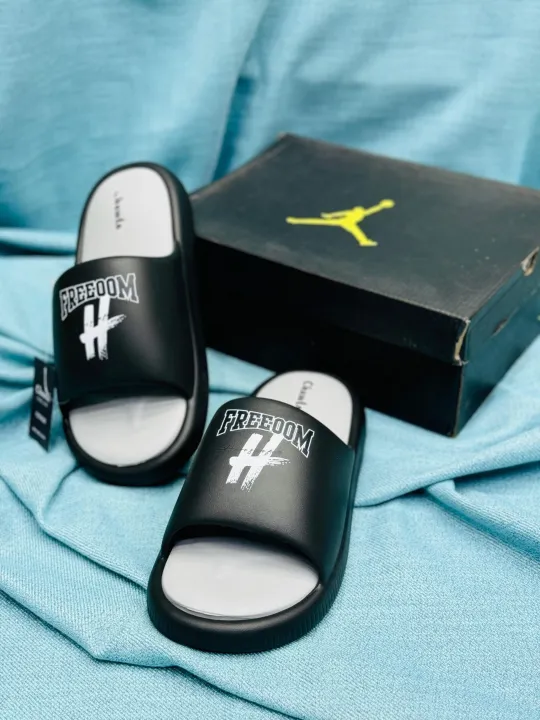 Sleek%20Slide%20Unisex%20-%20Image%203