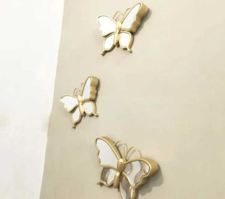 Set%203%20piece%20Premius%203%20Piece%20Mirror%20Set%20Wall%20Decor,%20Overall%20Fancy%20Wall%20Mirror%20Decoration%20Room%20Hanging%20Best%20for%20Decoration%20Purpose%20-%20Image%205