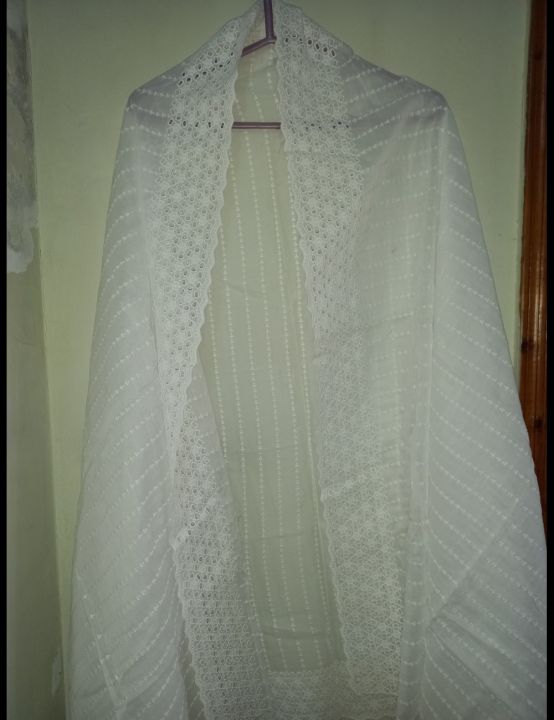 White dupatta with jhali border