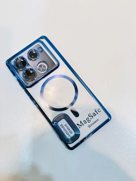 Infinix%20Note%2040%20Pro%20Back%20Cover%20Luxury%206D%20Plating%20Soft%20Case%20-%20MAG%20Safe%20Design%20-%20Infinix%20Note%2040%20Pro%20Back%20Cover%20-%20Image%205