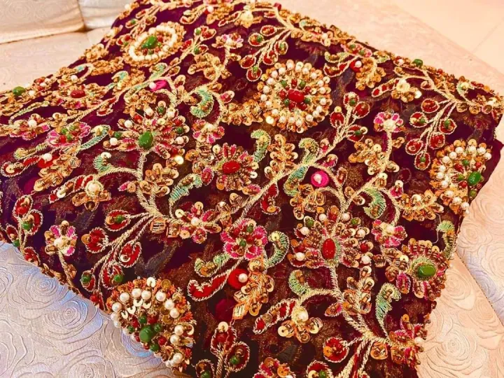 MUGHAL%20E%20AZAM%20Luxury%20Chiffon%20Collection%202%20piece%20Shirt%20&%20Dupatta%20Fabric%20Pure%20soft%20Chiffon%20SWAROVSKI%20CRYSTALS%20&%20BEADS%20COMPLETE%20HANDMADE%20WORK%20-%20Image%206