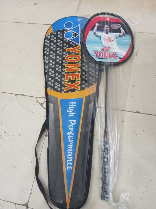 YONEX%20High-Performance%20Badminton%20Racket%20with%20String%20and%20Racquet%20Cover%20-%20Graphite,%20Right-Handed,%20Japan%20(%20Single%20Racket%20)%20-%20Image%204