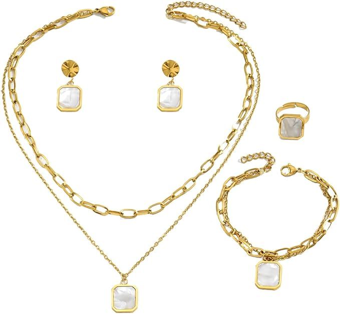 Square%20of%20Elegance%20Onyx%20Set%20(Pendant%20,%20Earring%20&%20Ring)%20White%20-%20Image%202