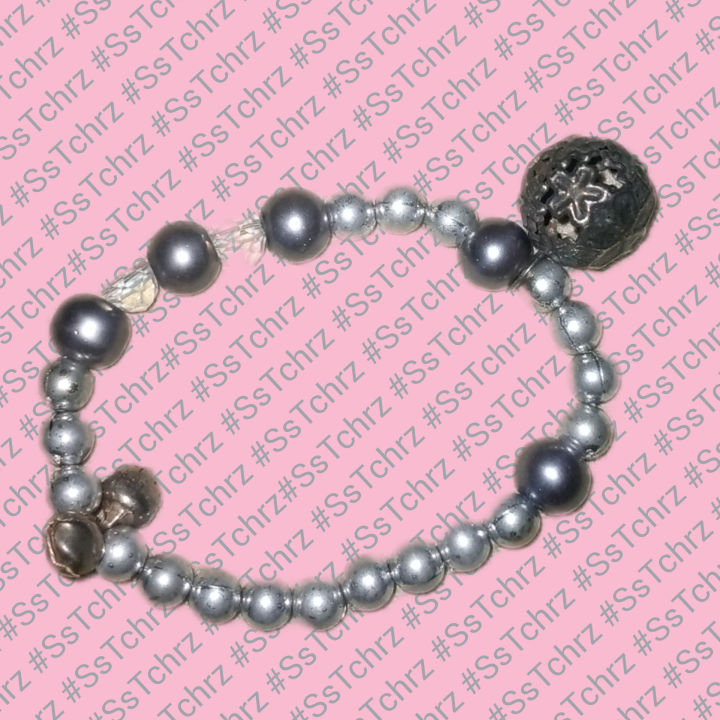 Beautiful%20Bracelet%20(Faux%20Pearls%20n%20Beads)%20-%20Image%203
