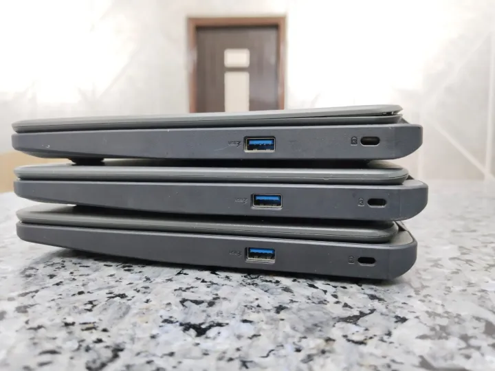 Acer%20Chromebook%20C731T%20WINDOWS%2010%20%7C%204GB%20RAM%20%7C%2032GB%20SSD%20EMMC%20%7C%20WINDOWS%2010%20INSTALLED%20%7C%2011.6"%20Touchscreen%20-%20Image%206