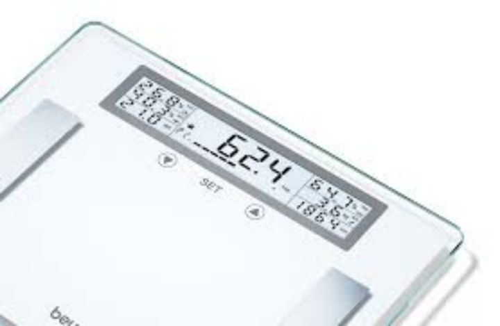 Beurer%20BG%2051%20XXL%20diagnostic%20bathroom%20scale%20-%20200%20Kg%20Capacity%20-%20Image%204